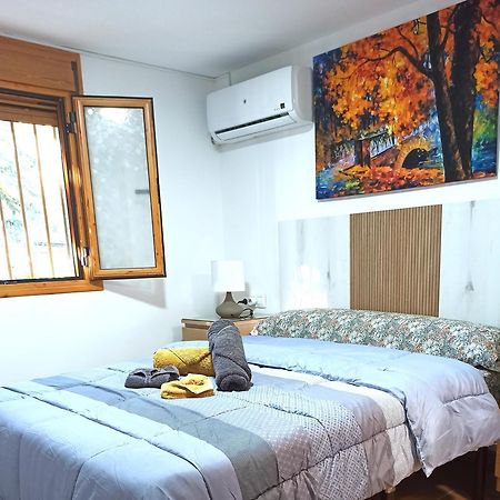 El Remanso Apartment Sevilla Bagian luar foto
